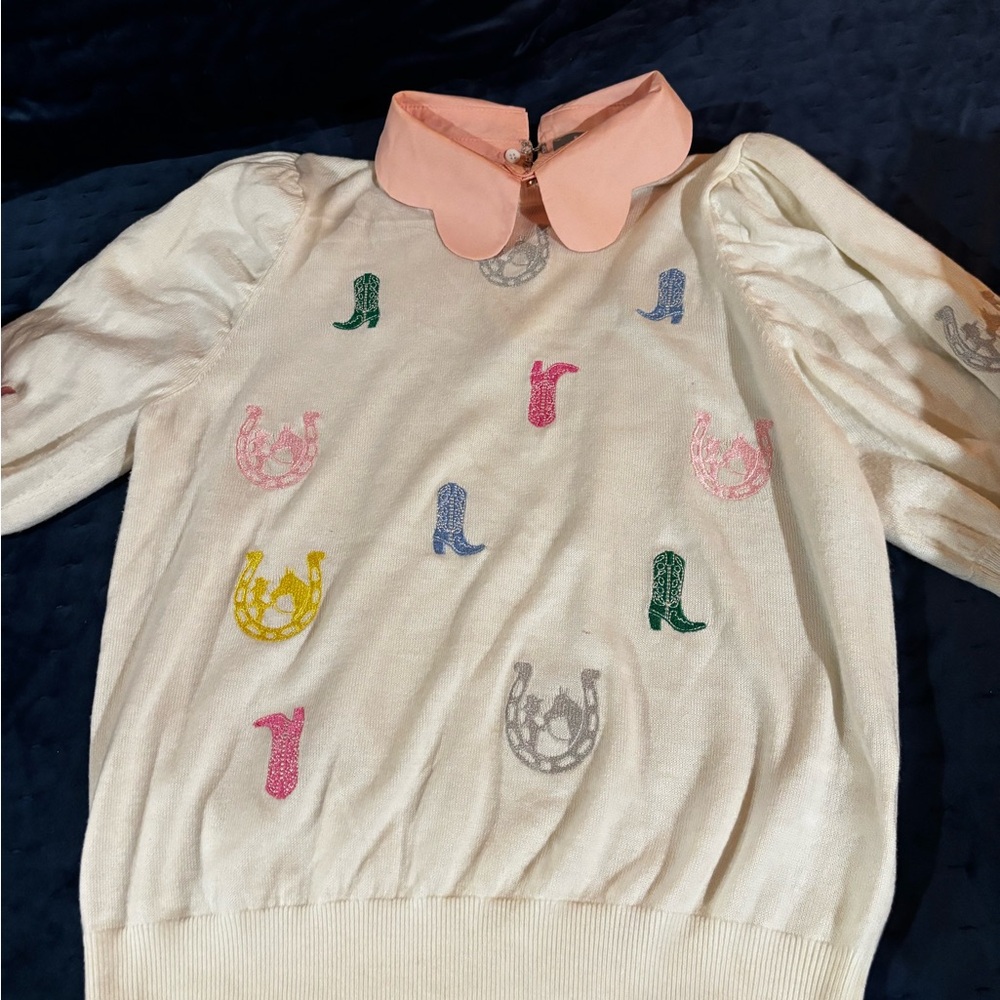 Blue B sweater with embroidered boots